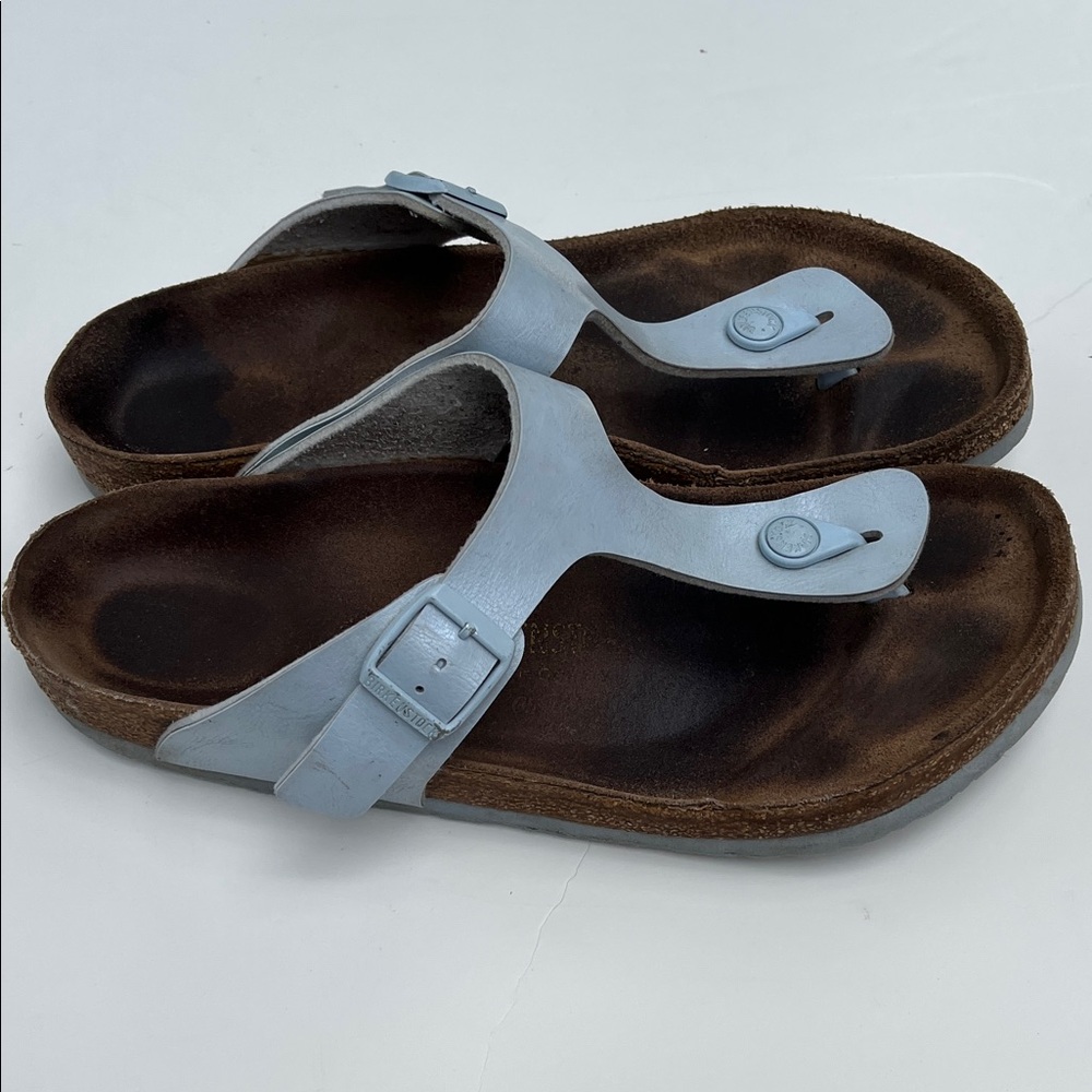 Birkenstock Women's Silver Gizeh Thong Sandals - Picture 2 of 9